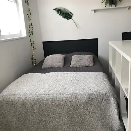 Le Clemenceau Apartment *
